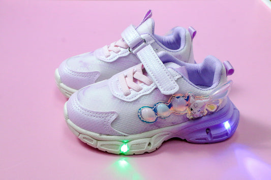 Tenis sport de Kuromi con luces