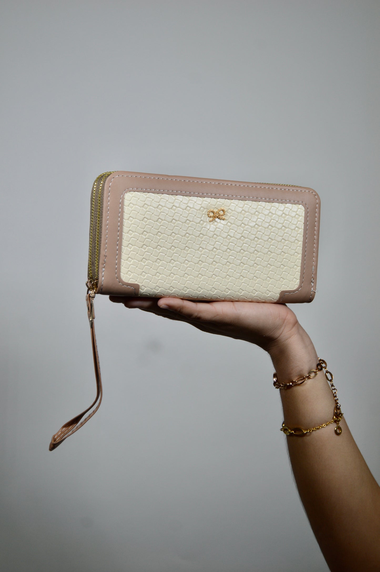 Cartera Dama Relieve