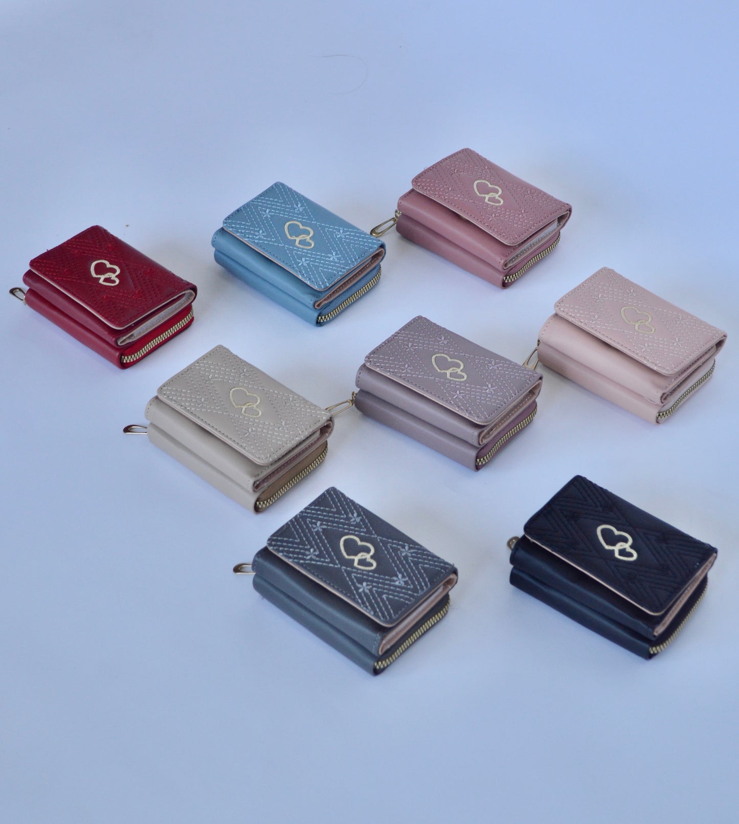 Monedero con diseño de corazón