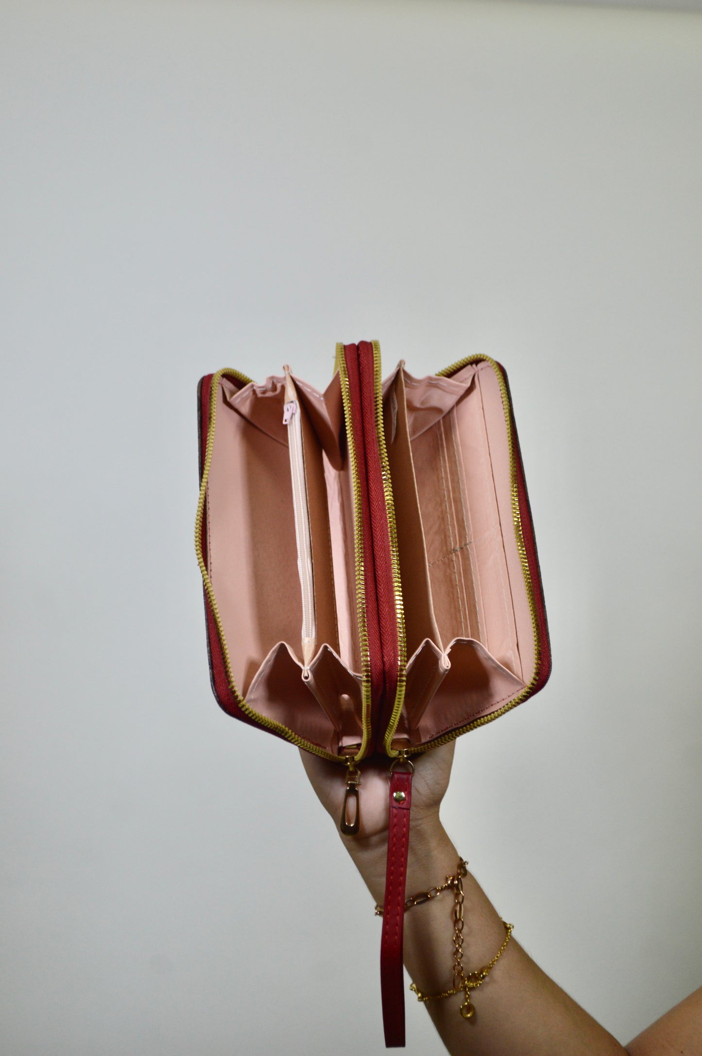 Cartera Dama Relieve