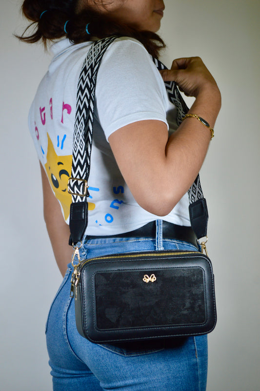 Crossbody Cuadrado de Terciopelo