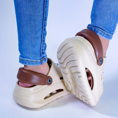 Crocs Estrellas con Cadenas